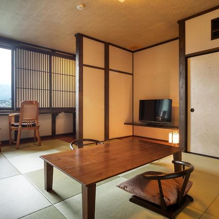 Yufuin Onsen Toshoan Hotel Exterior foto